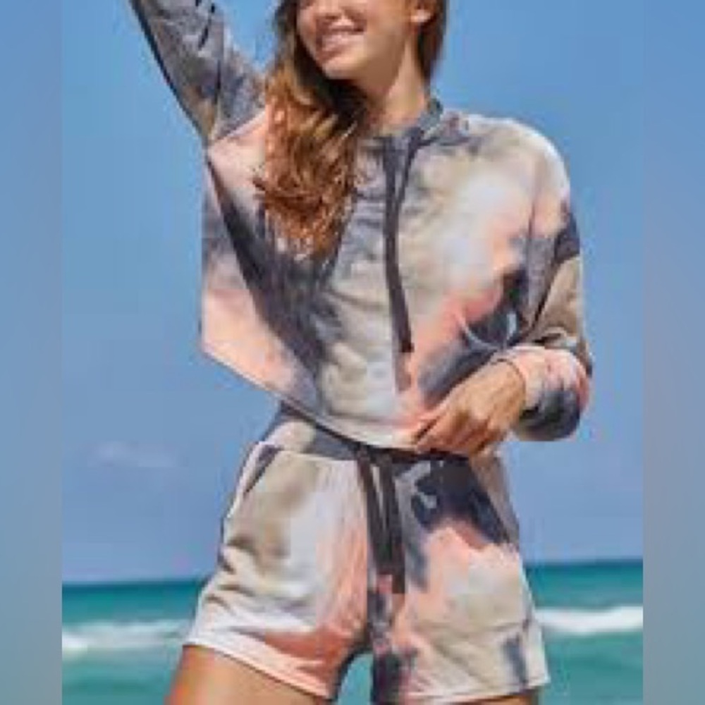 Noli summer Tie Dye Hoodie Short Set